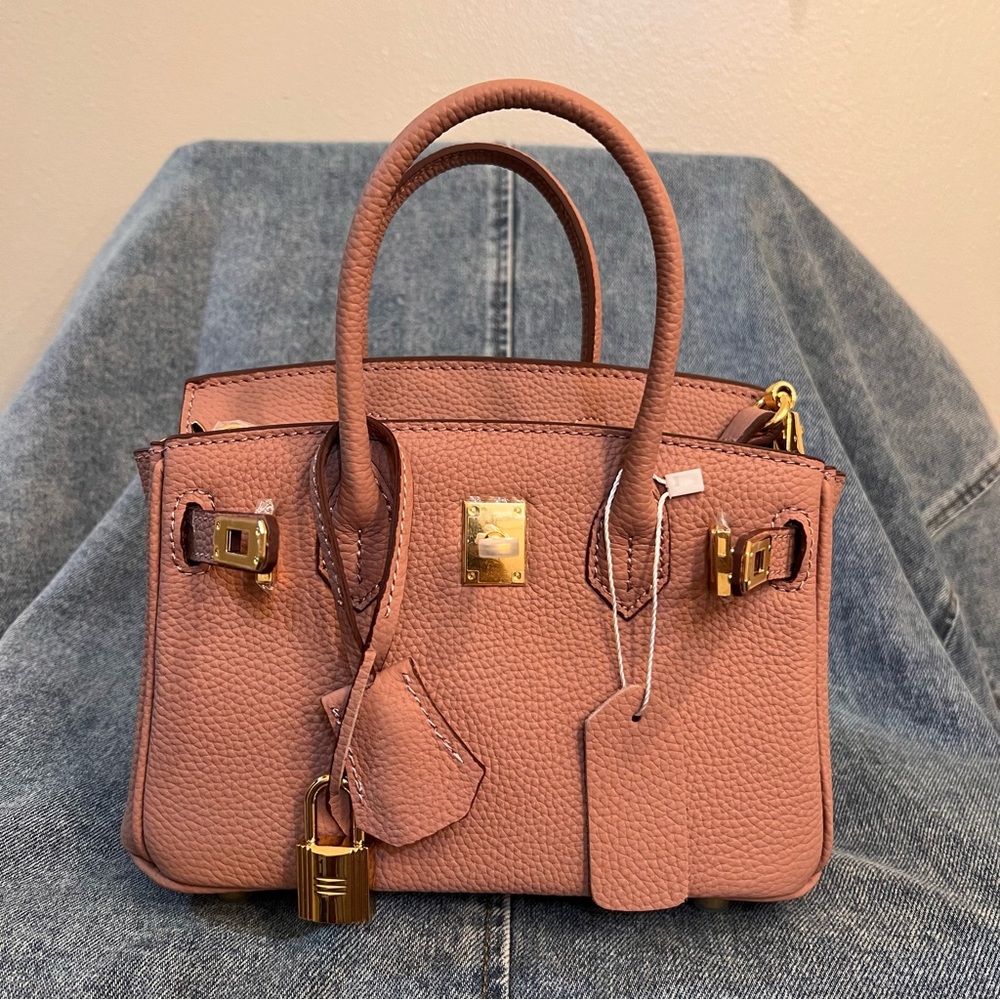 20cm Mauve Genuine Togo Leather with Gold Hardware